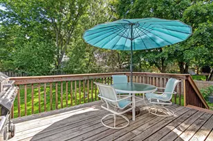 14137 Carmody Dr, Eden Prairie, MN 55347 - Photo 2