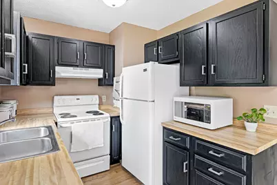 14137 Carmody Drive, Eden Prairie, MN 55347 - Photo 10