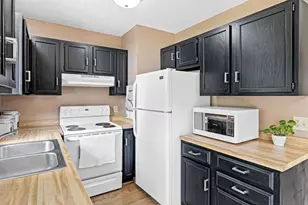 14137 Carmody Dr, Eden Prairie, MN 55347 - Photo 10