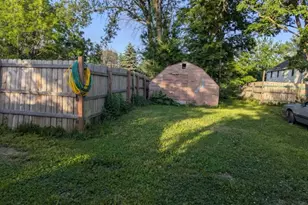 53938 269th St, Lansing, MN 55950 - Photo 4