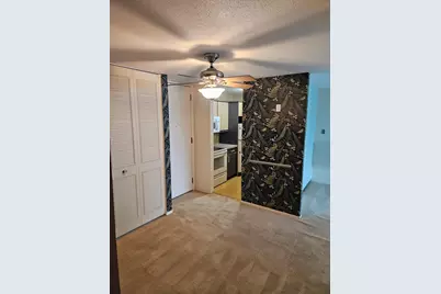 2800 Hamline Avenue N #229, Roseville, MN 55113 - Photo 4
