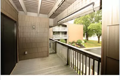 2800 Hamline Avenue N #229, Roseville, MN 55113 - Photo 6