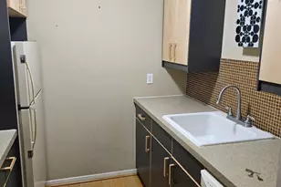 2800 Hamline Ave N, Roseville, MN 55113 - Photo 2
