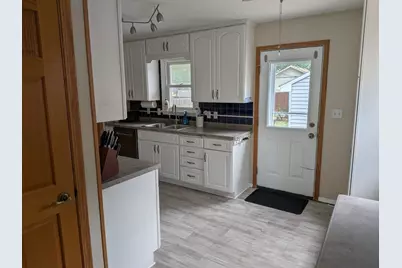 3904 7th Place NW, Rochester, MN 55901 - Photo 10