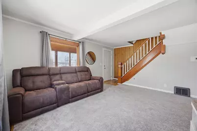 807 5th Street S, Moorhead, MN 56560 - Photo 2