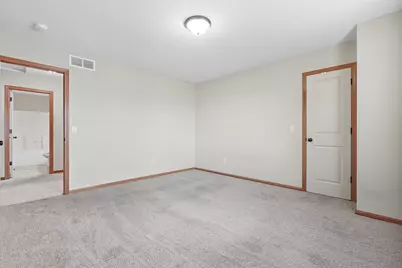 11333 Ivywood Trail, Woodbury, MN 55129 - Photo 18