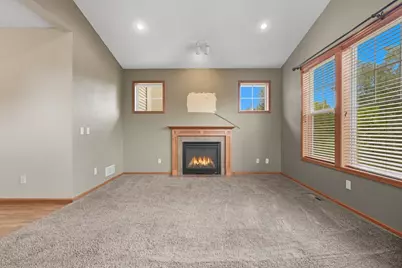 11333 Ivywood Trail, Woodbury, MN 55129 - Photo 8