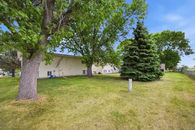 910-912 32nd Street N, Fargo, ND 58102 - Photo 6