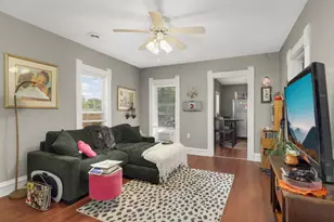922 NE 18 1/2 Ave NE, Minneapolis, MN 55418 - Photo 16