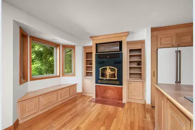2015 Upton Avenue S, Minneapolis, MN 55405 - Photo 12