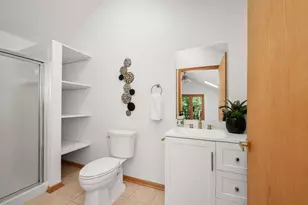 2015 Upton Ave S, Minneapolis, MN 55405 - Photo 36