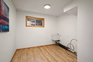 2015 Upton Ave S, Minneapolis, MN 55405 - Photo 30