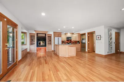 2015 Upton Avenue S, Minneapolis, MN 55405 - Photo 8