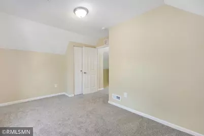 853 Conway Street, Saint Paul, MN 55106 - Photo 16