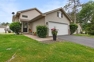 5819 Forest Blvd Trail, Wyoming, MN 55092 - Photo 2