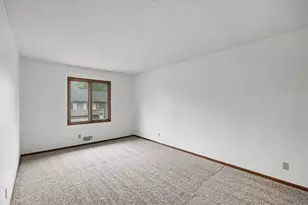 4647 Penkwe Way, Eagan, MN 55122 - Photo 12
