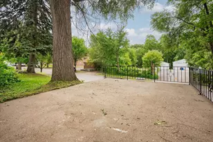 1155 4th St E, Saint Paul, MN 55106 - Photo 38