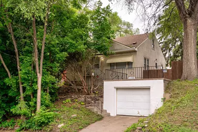 1155 4th Street E, Saint Paul, MN 55106 - Photo 2