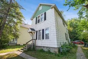 760 Minnehaha Ave E, Saint Paul, MN 55106 - Photo 1