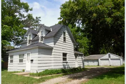 643 W Broadway Avenue, Forest Lake, MN 55025 - Photo 1