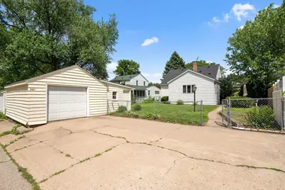 3611 Lee Avenue N, Robbinsdale, MN 55422 - Photo 34