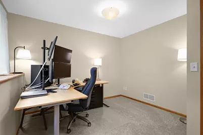 5615 Albert Street, Shoreview, MN 55126 - Photo 20