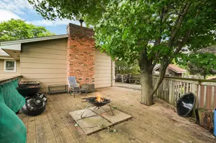 4018 Shamrock Dr NE, Saint Paul, MN 55421 - Photo 10