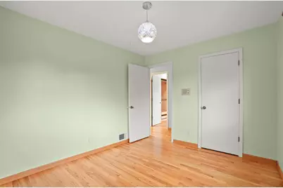 4018 Shamrock Drive NE, Saint Paul, MN 55421 - Photo 32