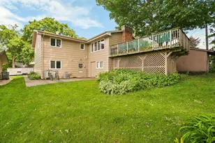 4018 Shamrock Dr NE, Saint Paul, MN 55421 - Photo 6