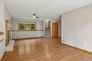 6111 45th St N, Oakdale, MN 55128 - Photo 26