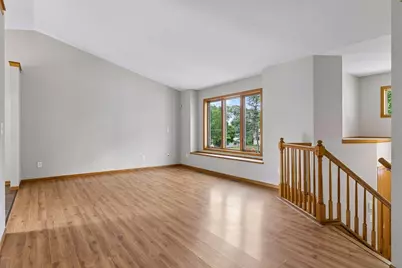 6111 45th Street N, Oakdale, MN 55128 - Photo 6
