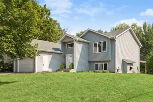 6111 45th St N, Oakdale, MN 55128 - Photo 1