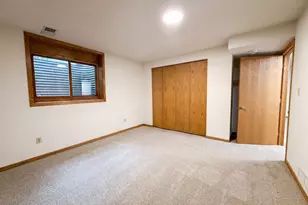 7483 Hydram Ave S, Cottage Grove, MN 55016 - Photo 10