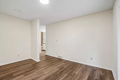7483 Hydram Avenue S, Cottage Grove, MN 55016 - Photo 12