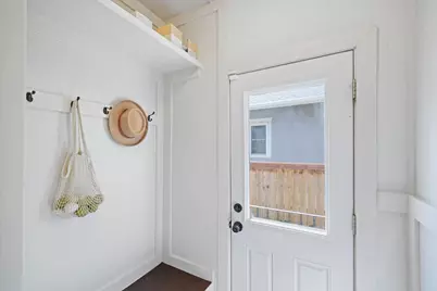 1068 Pleasant Avenue, Saint Paul, MN 55102 - Photo 24