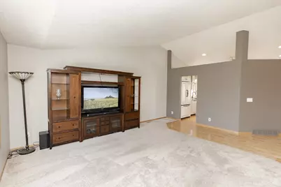 2715 33rd Street S, Fargo,  58103 - Photo 6