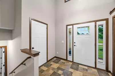10 8th Avenue SE, Isanti, MN 55040 - Photo 6