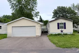305 Mozart Ave E, Mankato, MN 56001 - Photo 1