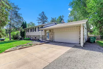 2633 Skyview Court, Stillwater, MN 55082 - Photo 2