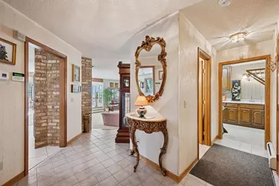 5202 Pierce Street NE, Fridley, MN 55421 - Photo 8