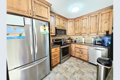 1648 8 1/2 Street SE, Rochester, MN 55904 - Photo 4