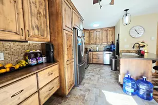 1648 8 1/2 Street SE, Rochester, MN 55904 - Photo 6