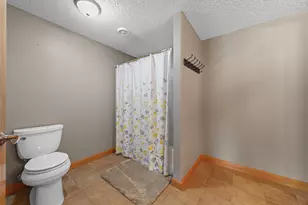 11205 Cir Lake Ln, Faribault, MN 55021 - Photo 70