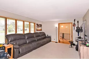 612 7th Ave SW, Faribault, MN 55021 - Photo 10