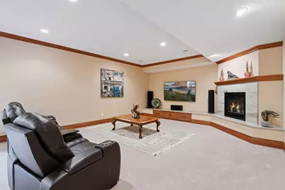 1910 Shoreline Drive, Wayzata, MN 55391 - Photo 48