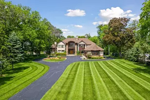 1910 Shoreline Dr, Wayzata, MN 55391 - Photo 4
