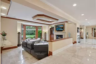 1910 Shoreline Dr, Wayzata, MN 55391 - Photo 14