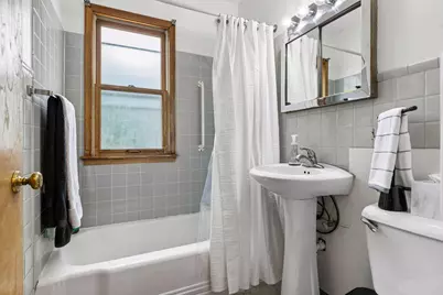 2002 Worcester Avenue, Saint Paul, MN 55116 - Photo 18