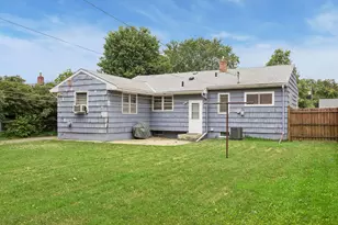 2002 Worcester Ave, Saint Paul, MN 55116 - Photo 26