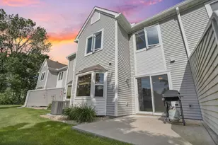 9818 Palm St NW, Coon Rapids, MN 55433 - Photo 2